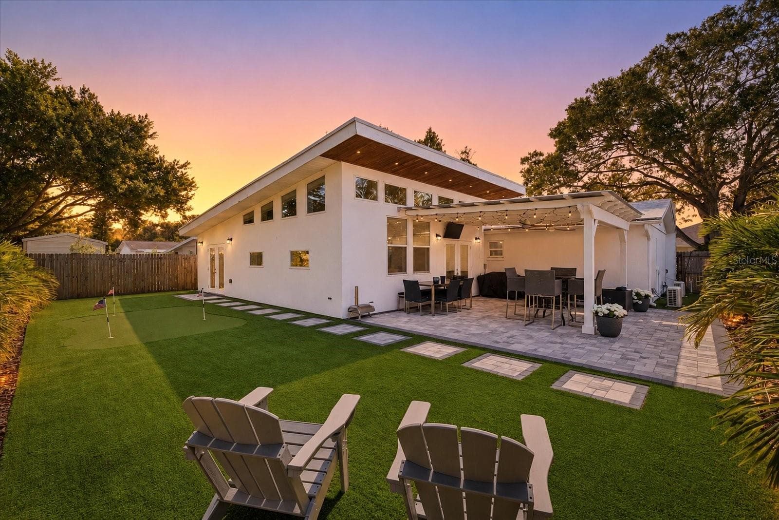 Single Family Residence at 2905 W PAXTON AVE, TAMPA, photo 4 of 39