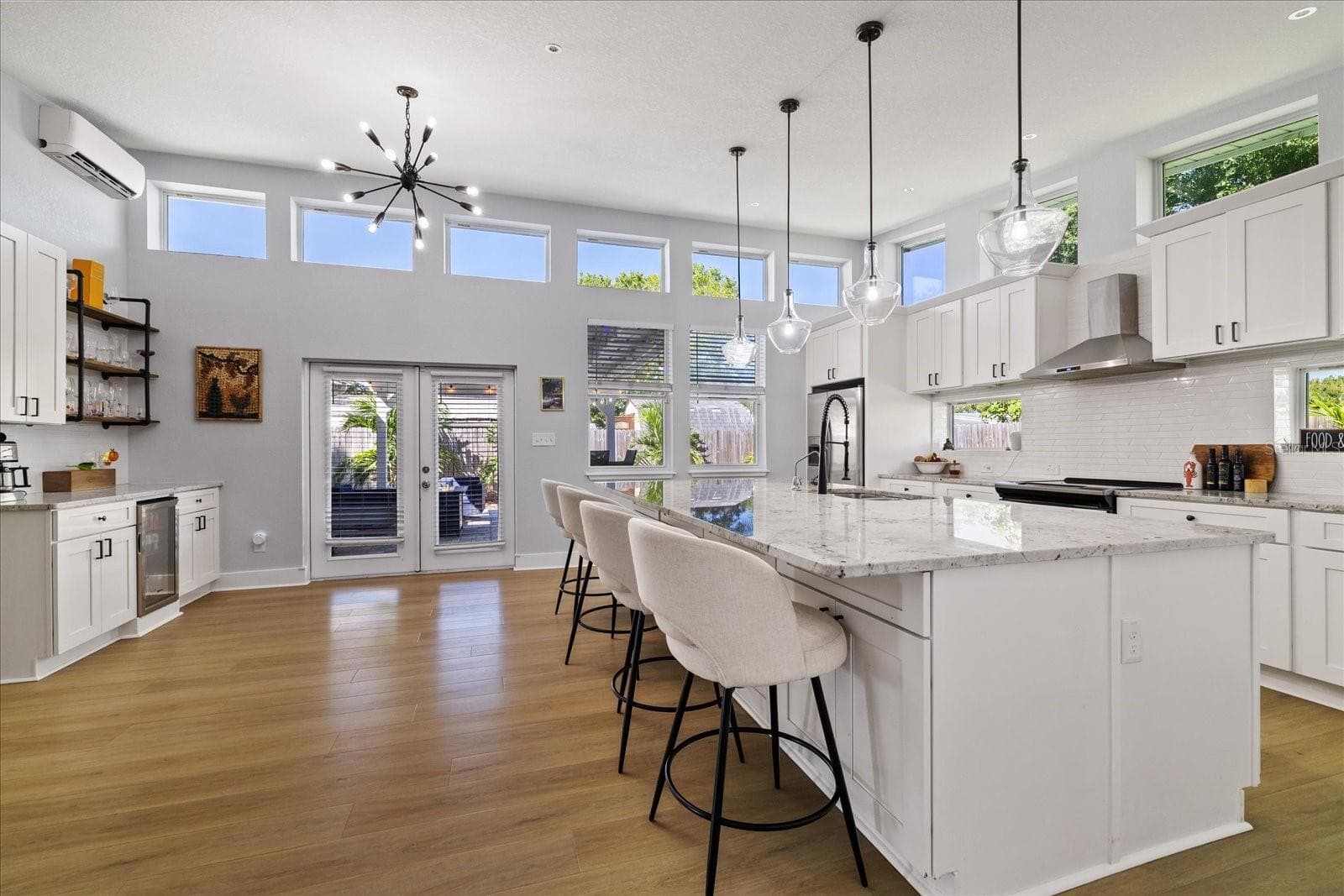 Single Family Residence at 2905 W PAXTON AVE, TAMPA, photo 11 of 39