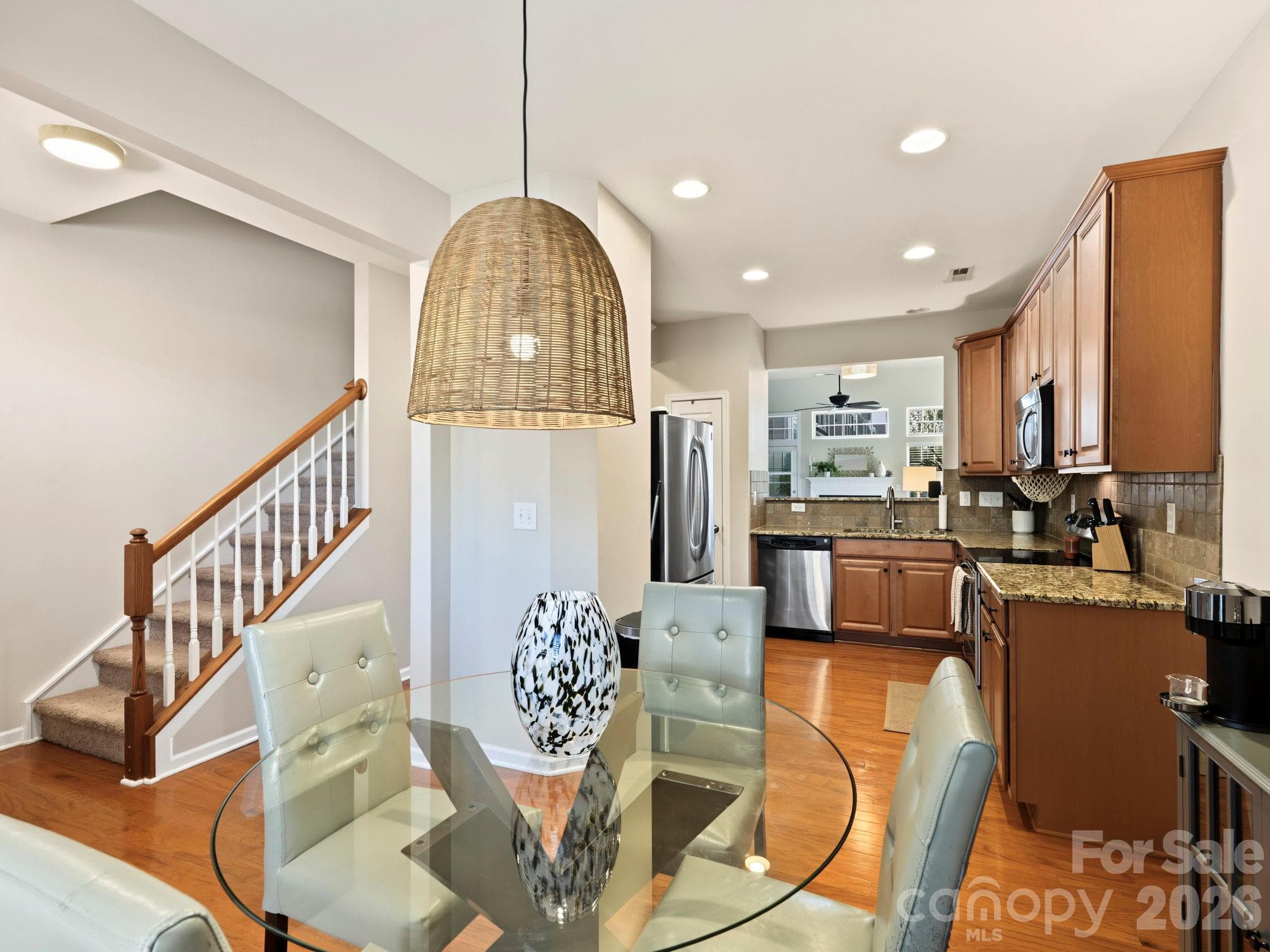 Townhouse at 5904 Union Pacific Avenue, Charlotte, photo 13 of 40