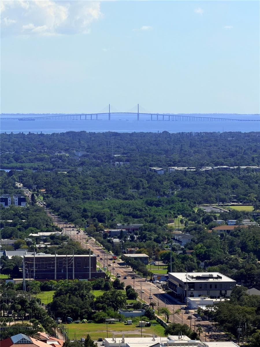 Condominium at 275 1ST AVE S #3606, ST PETERSBURG, photo 11 of 47