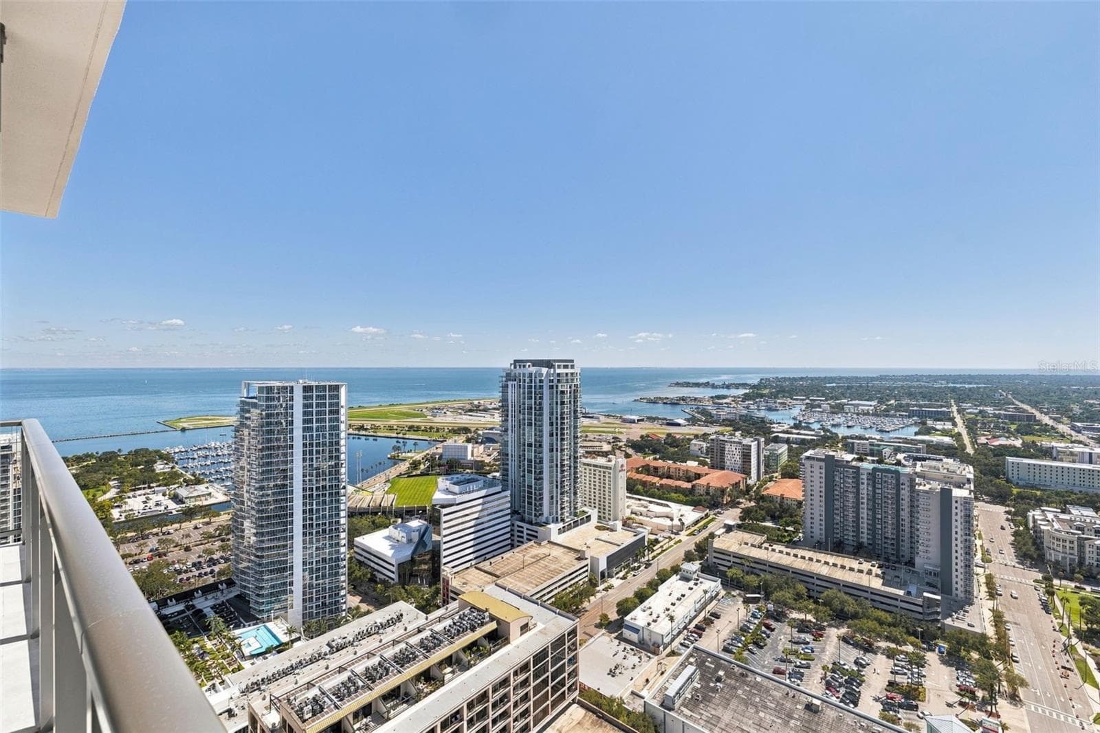 Primary bedroom balcony - 275 1ST AVE S #3606, ST PETERSBURG