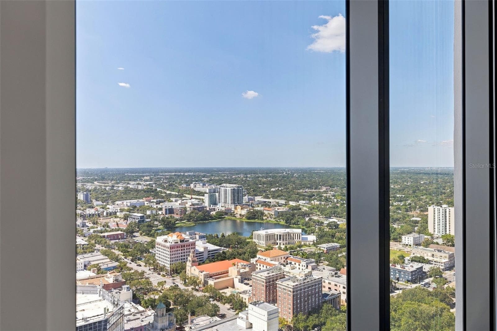 Condominium at 275 1ST AVE S #3606, ST PETERSBURG, photo 18 of 47