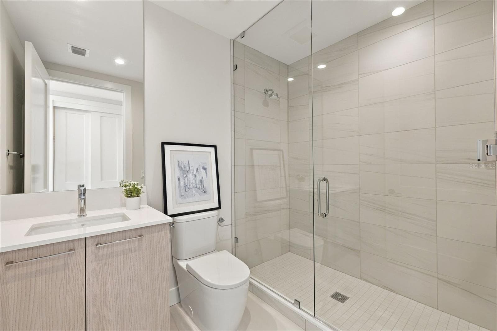 Bathroom 3 - 275 1ST AVE S #3606, ST PETERSBURG