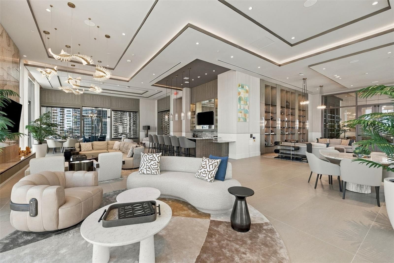 Club Room - 275 1ST AVE S #3606, ST PETERSBURG