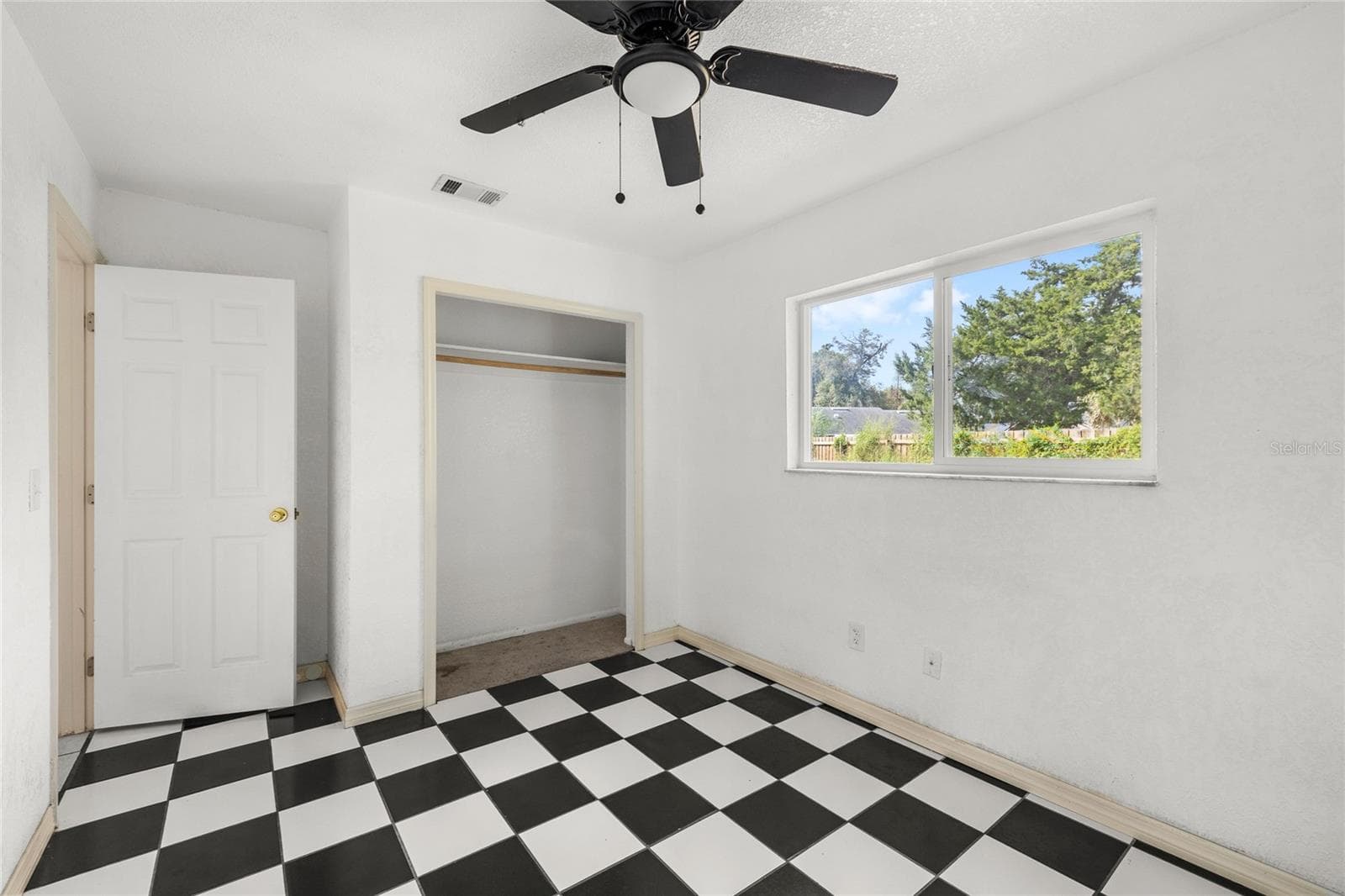 Single Family Residence at 7714 BAYBERRY CT, ORLANDO, photo 14 of 25