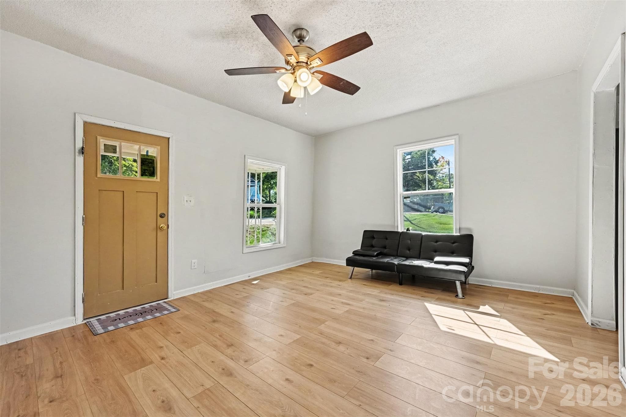 Single Family Residence at 132 Loomis Street, Chester, photo 6 of 31