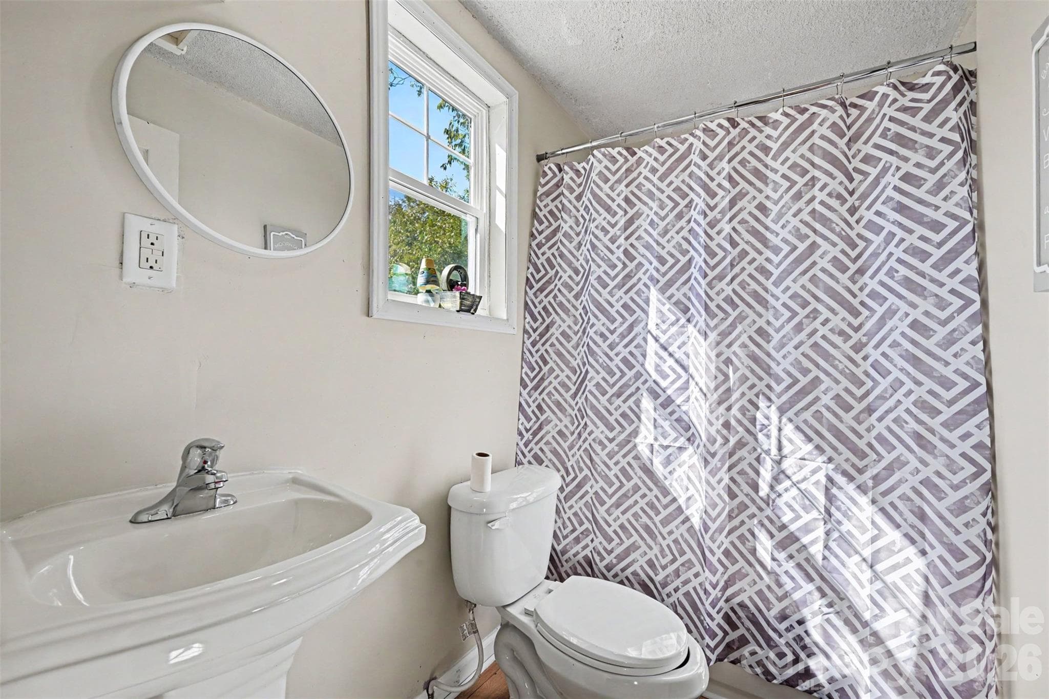 Single Family Residence at 132 Loomis Street, Chester, photo 16 of 31