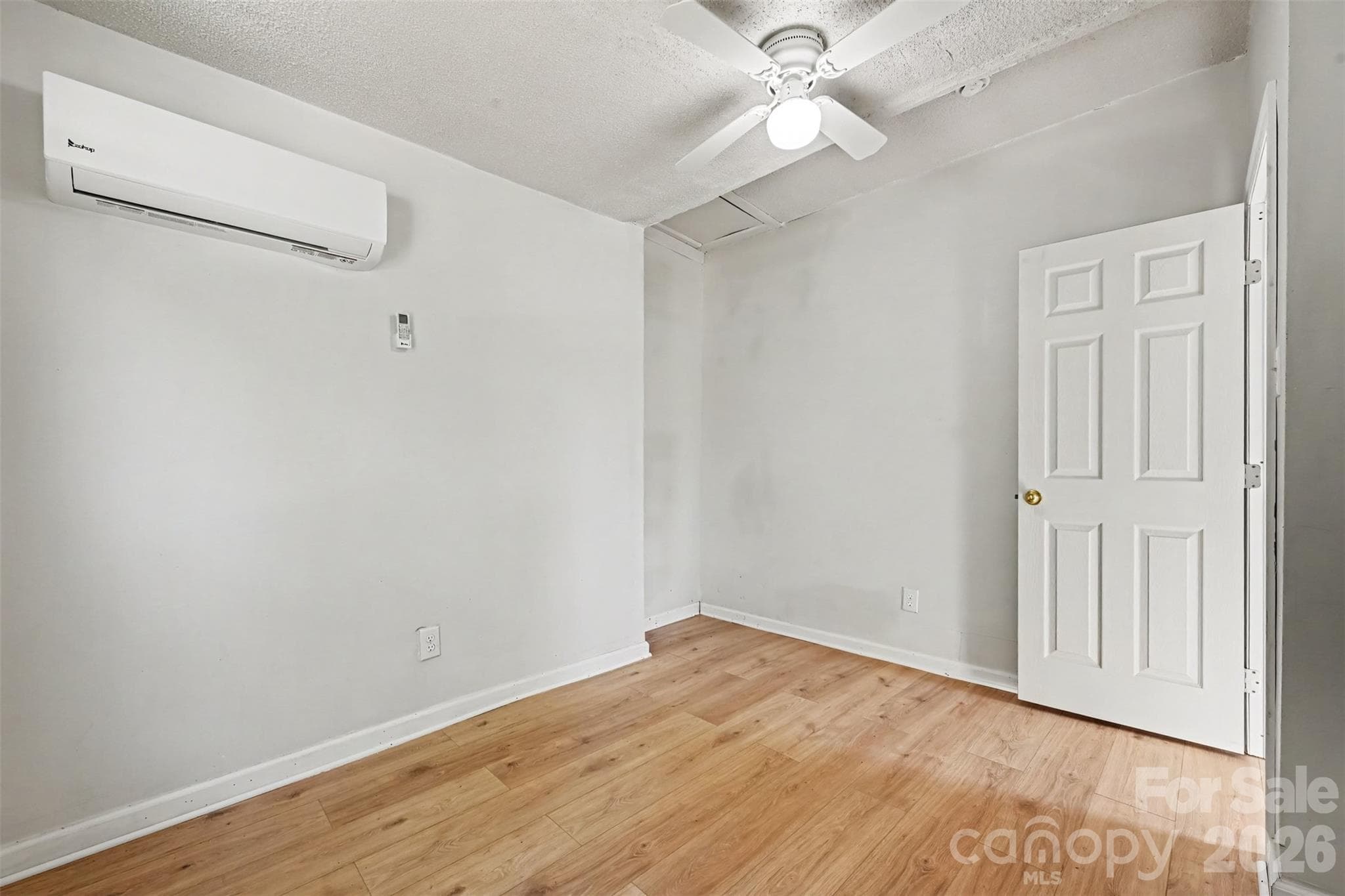 Single Family Residence at 132 Loomis Street, Chester, photo 19 of 31