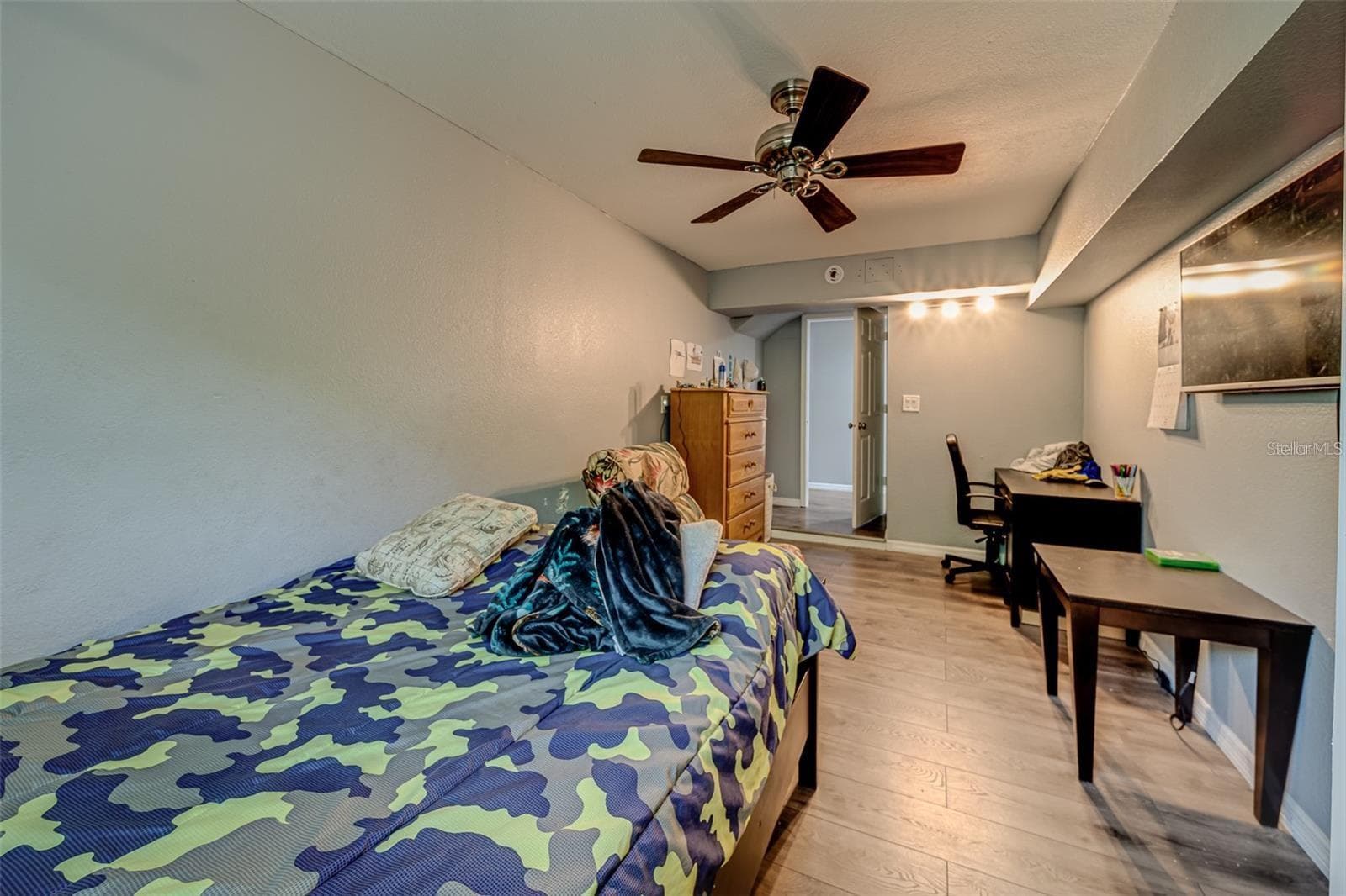Quadruplex at 2335 EVANS RD, CLEARWATER, photo 15 of 41