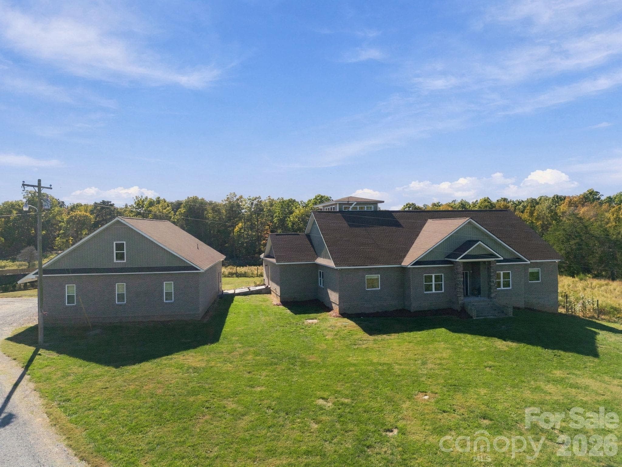 Single Family Residence at 48155 Ingram Road, New London, photo 2 of 44