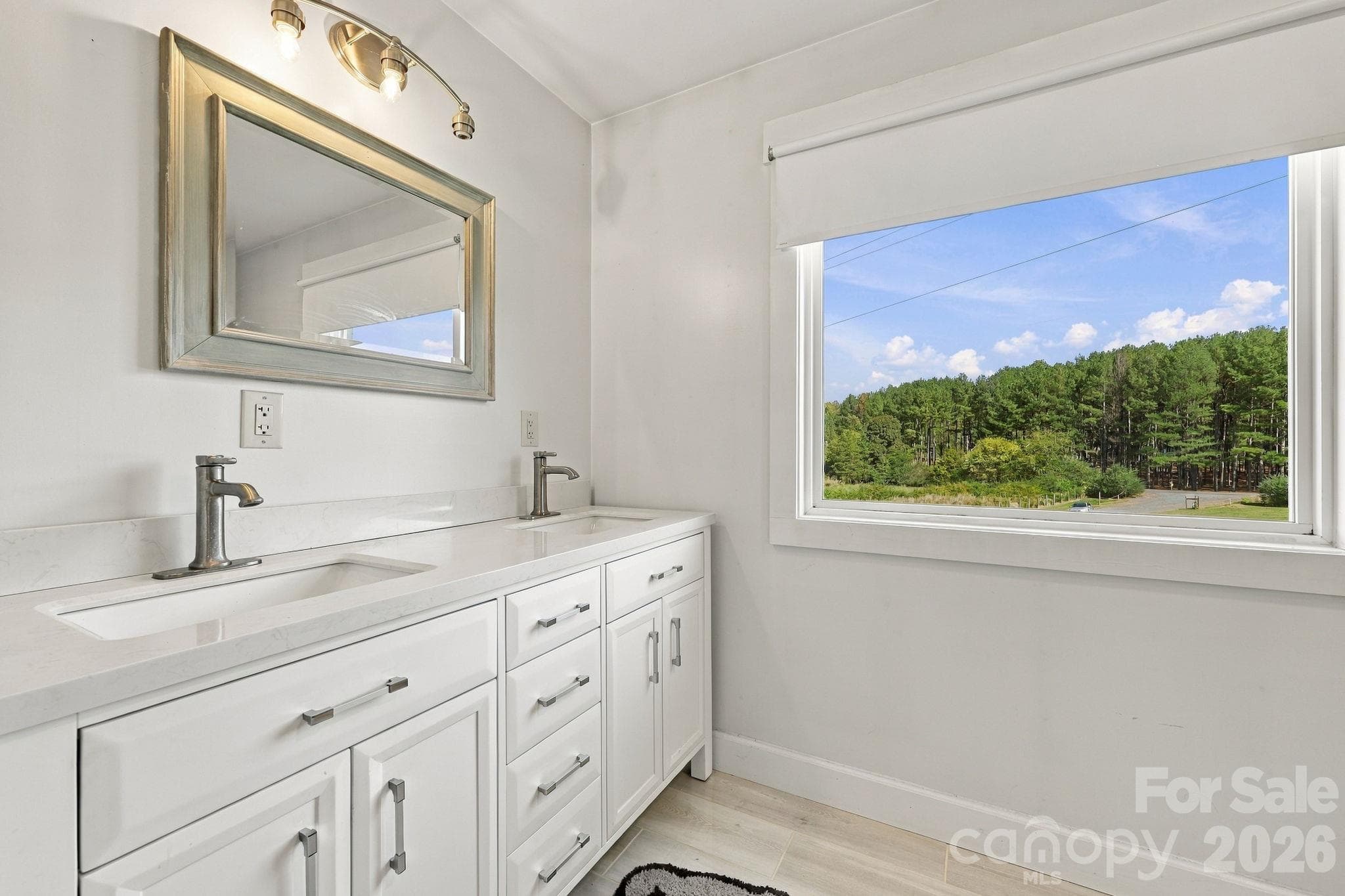 Single Family Residence at 48155 Ingram Road, New London, photo 6 of 44