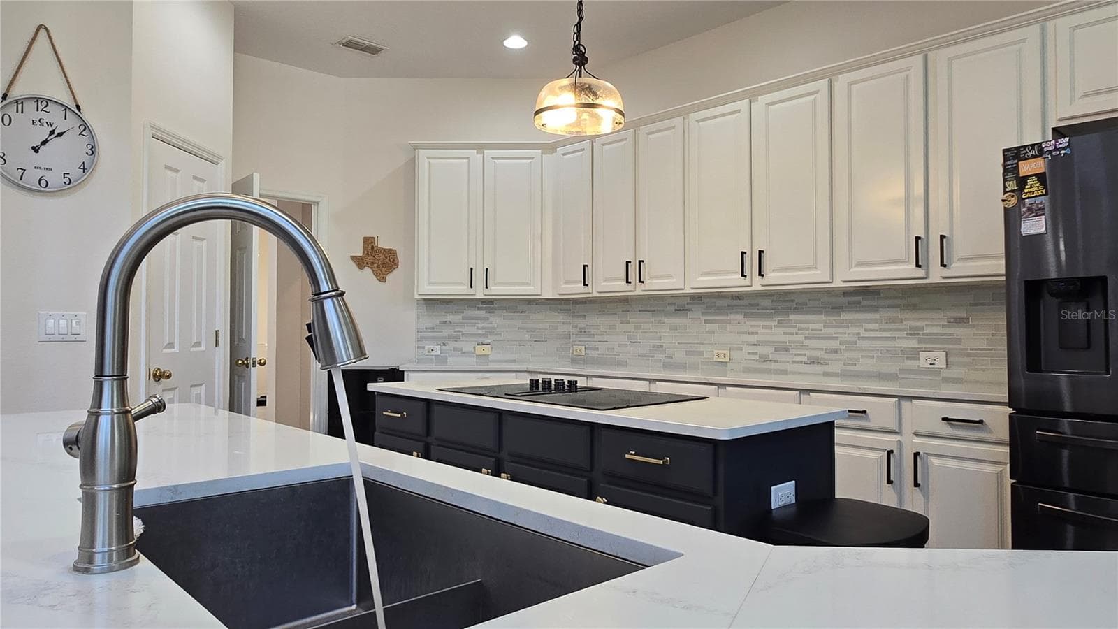 Single Family Residence at 2141 WILD TAMARIND BLVD, ORLANDO, photo 8 of 30