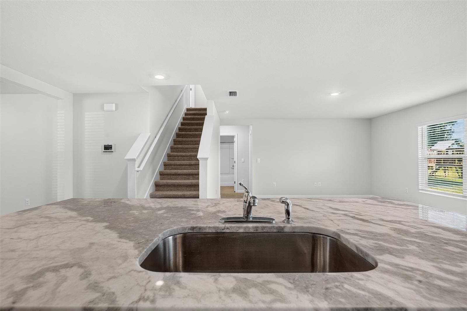Single Family Residence at 5809 FLAGSTONE TRL, PALMETTO, photo 12 of 50