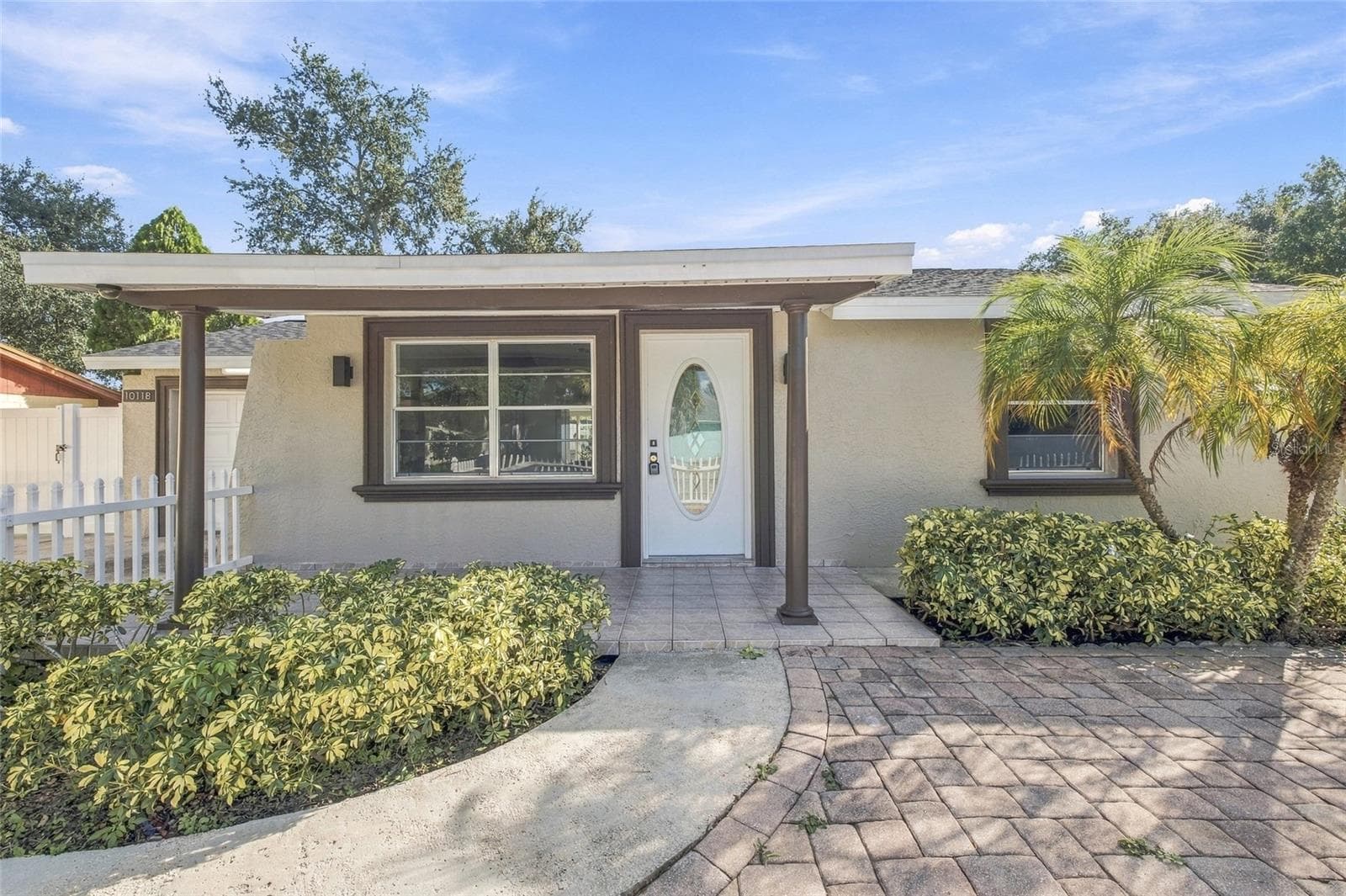 Single Family Residence at 10118 BRIARWICK CT, TAMPA, photo 31 of 36