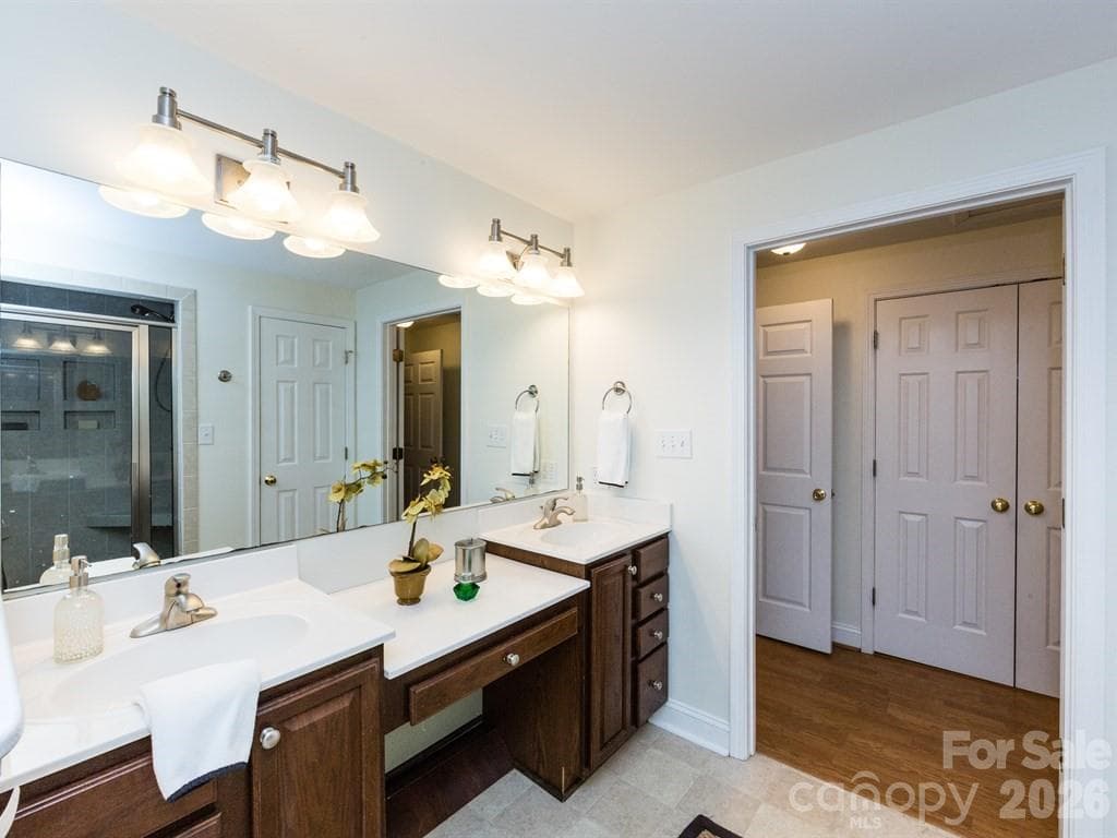Single Family Residence at 4320 Craig Avenue, Charlotte, photo 7 of 15