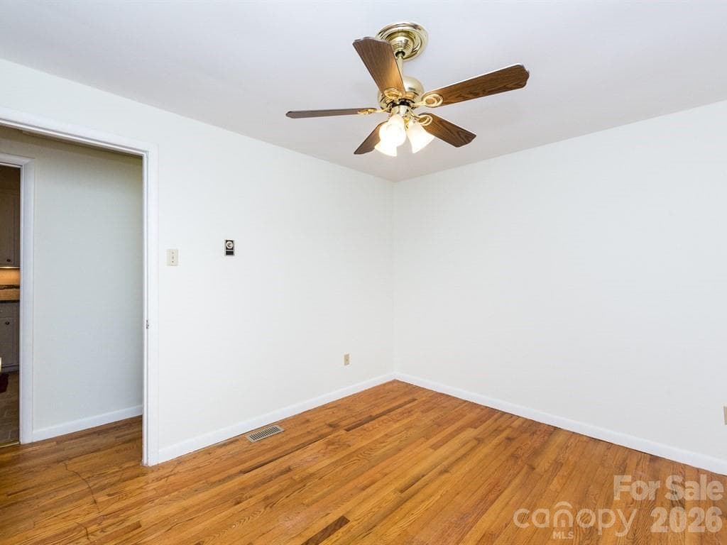 Single Family Residence at 4320 Craig Avenue, Charlotte, photo 9 of 15