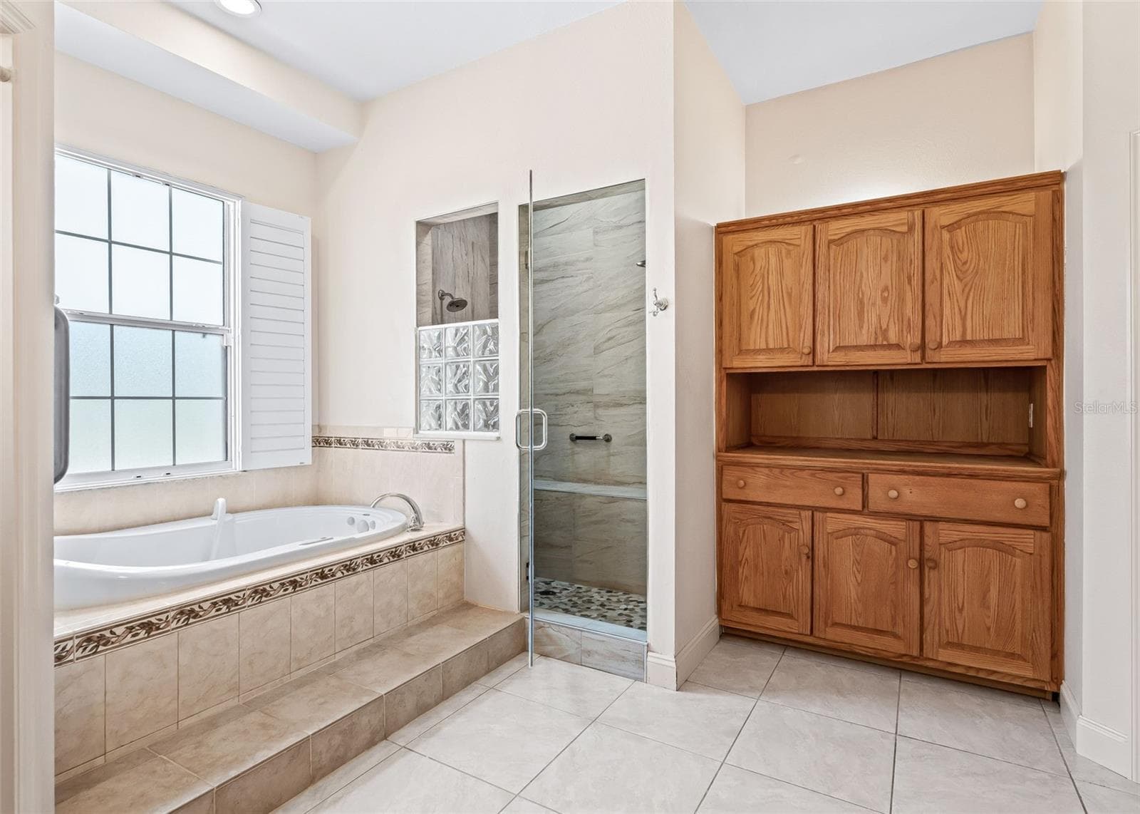 Single Family Residence at 10176 SW 65TH TER, OCALA, photo 17 of 41