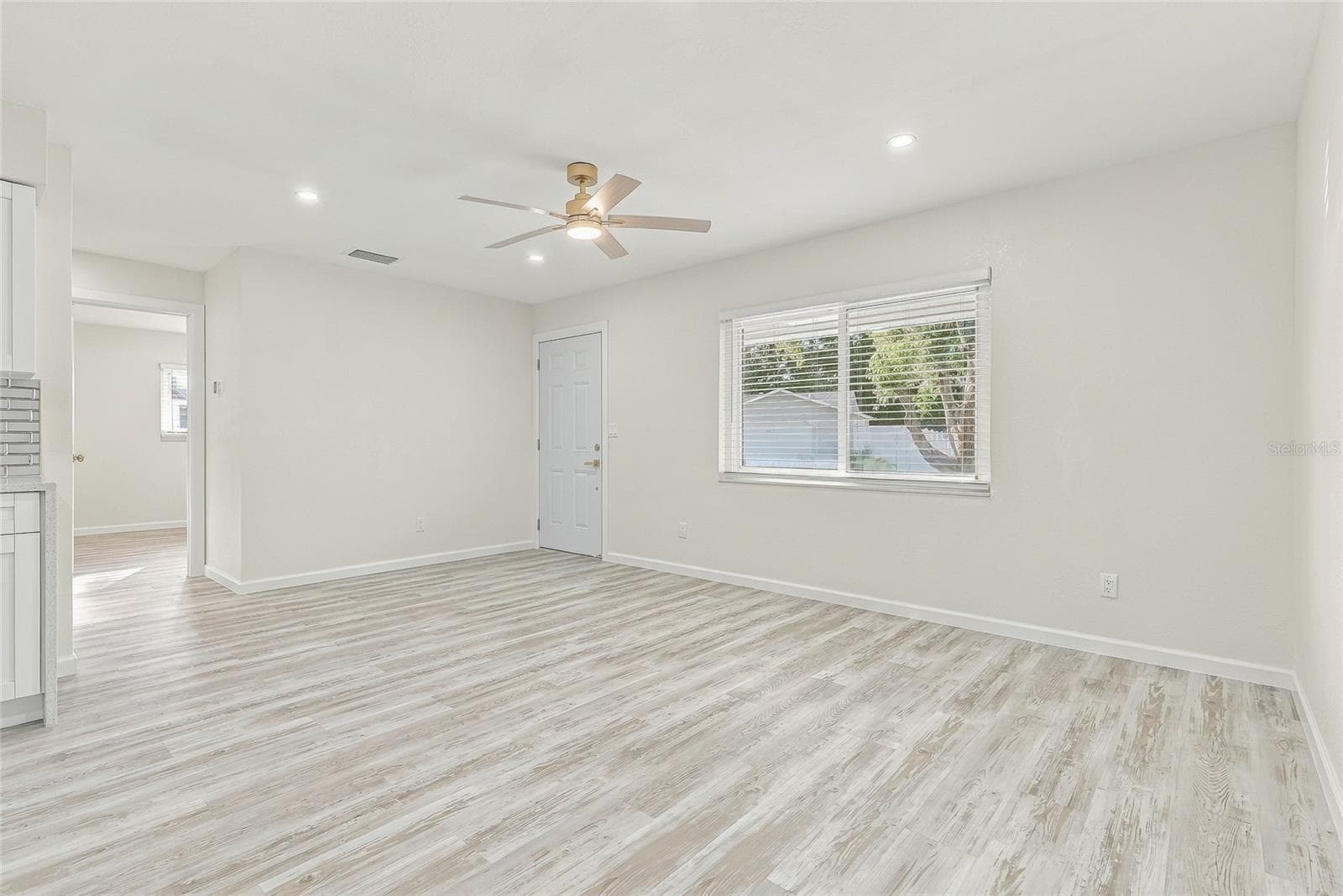Single Family Residence at 4147 RACCOON LOOP, NEW PORT RICHEY, photo 6 of 39
