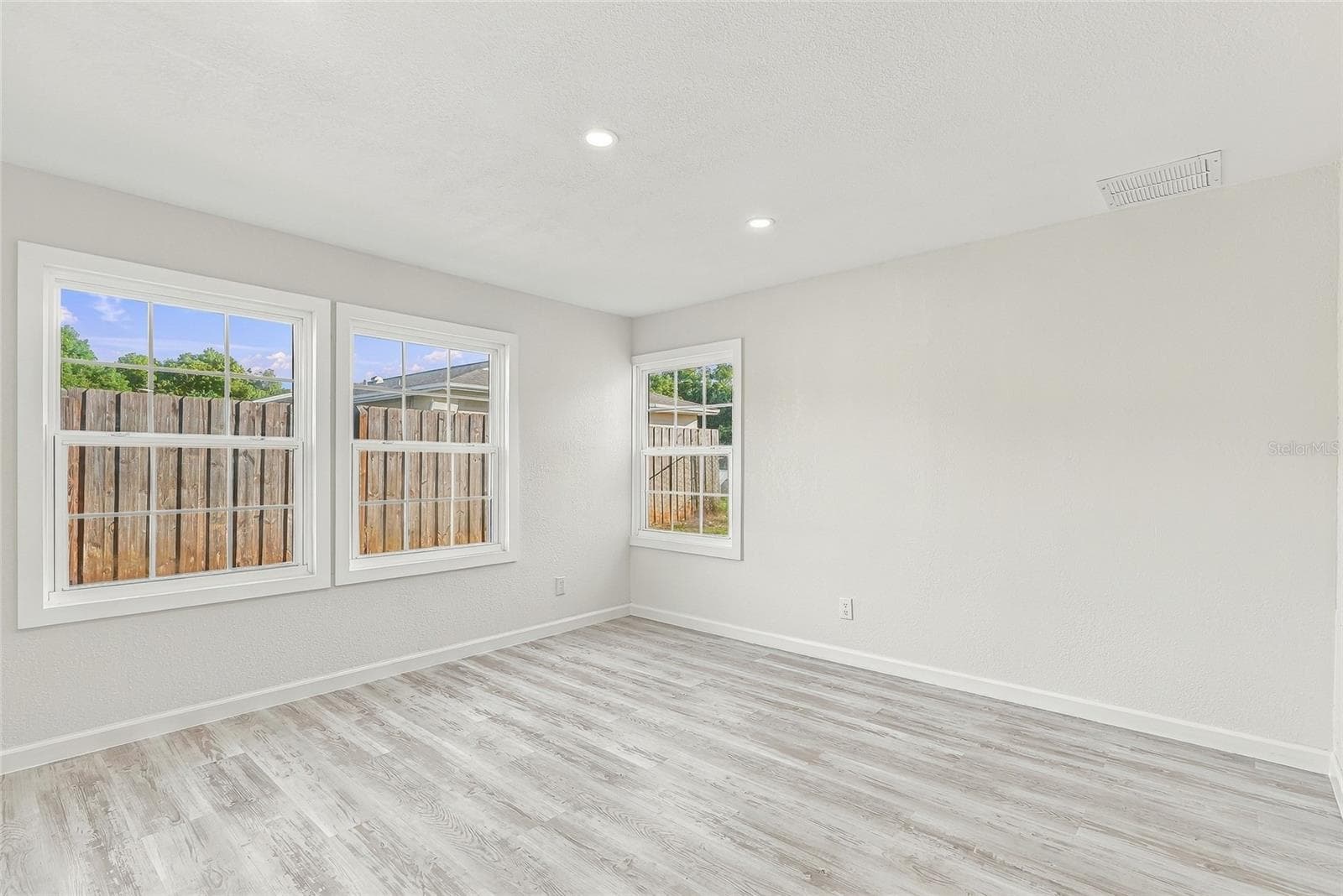 Single Family Residence at 4147 RACCOON LOOP, NEW PORT RICHEY, photo 14 of 39