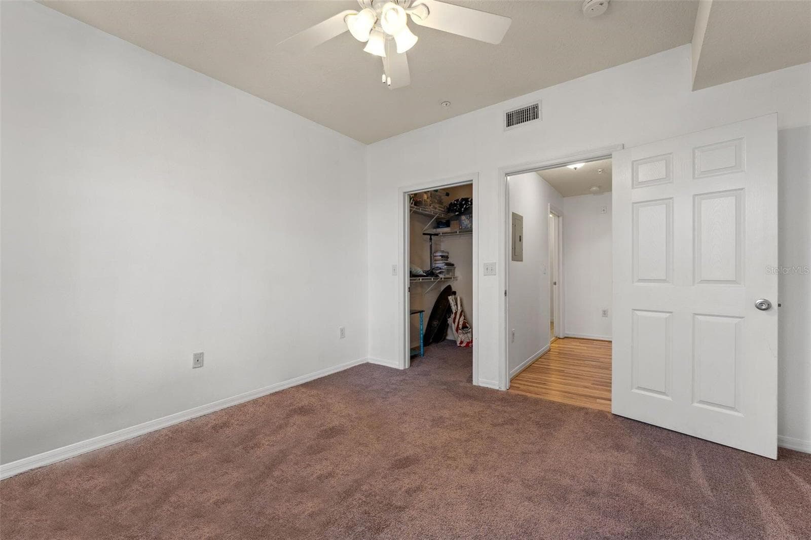 Condominium at 501 KNIGHTS RUN #2119, TAMPA, photo 20 of 43