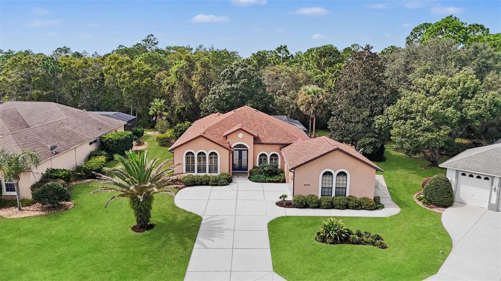 8405 CHARLESTON DR