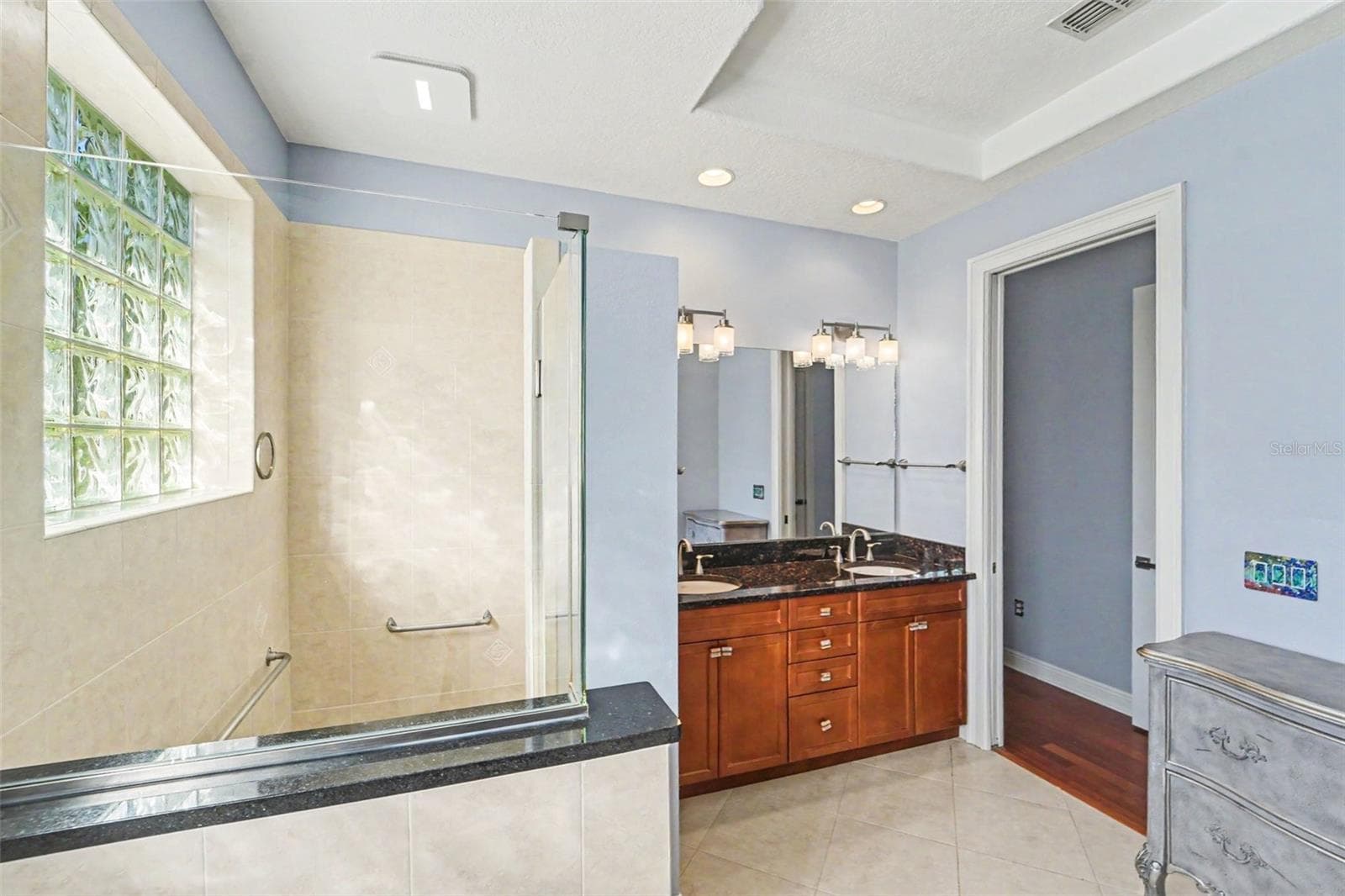 Single Family Residence at 8405 CHARLESTON DR, WEEKI WACHEE, photo 20 of 63