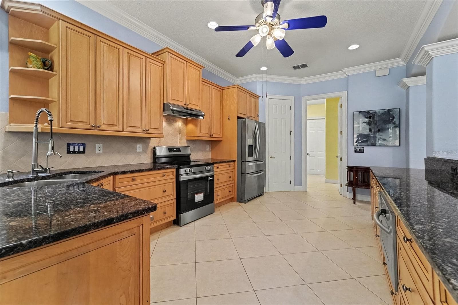Single Family Residence at 8405 CHARLESTON DR, WEEKI WACHEE, photo 21 of 63