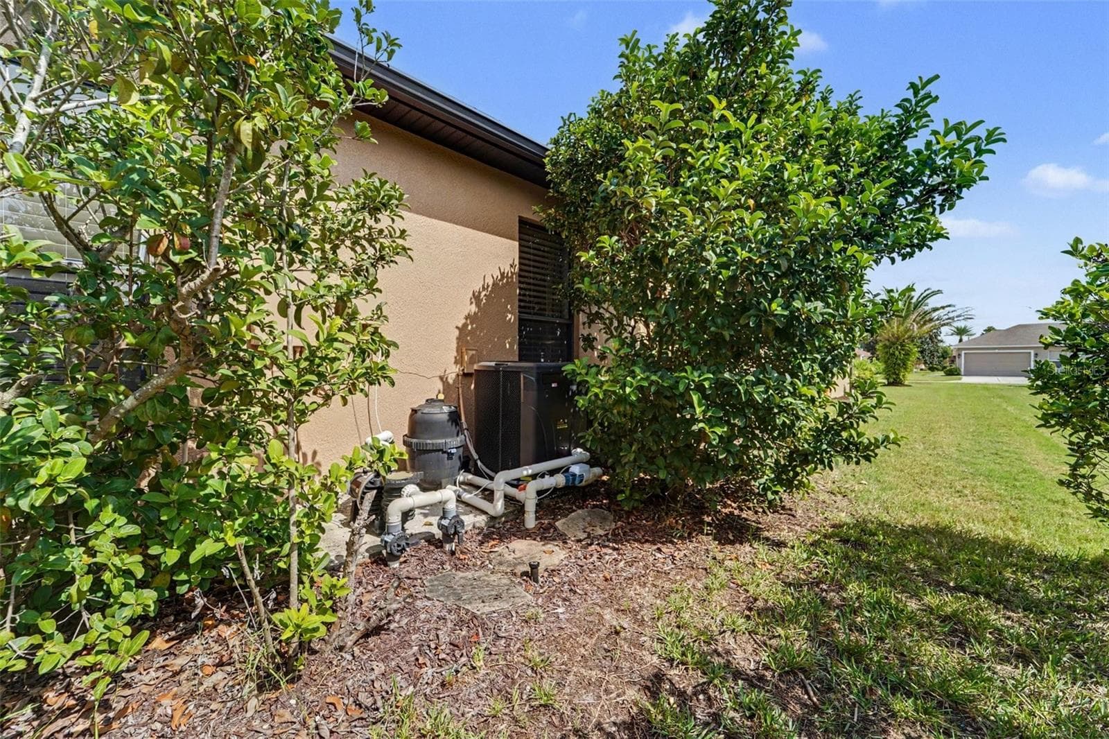Single Family Residence at 8405 CHARLESTON DR, WEEKI WACHEE, photo 36 of 63