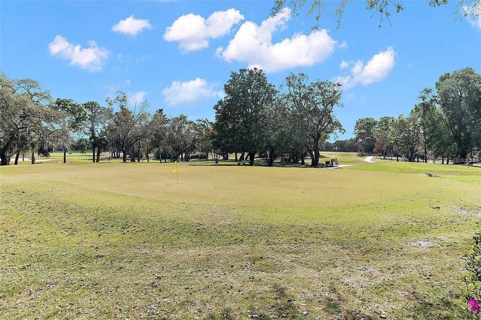 Single Family Residence at 8405 CHARLESTON DR, WEEKI WACHEE, photo 62 of 63