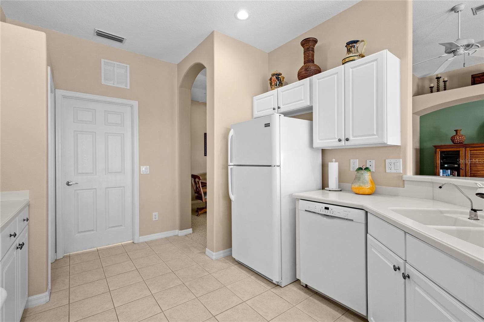 Single Family Residence at 4427 BLUE HERON CIRCLE, NORTH PORT, photo 11 of 64