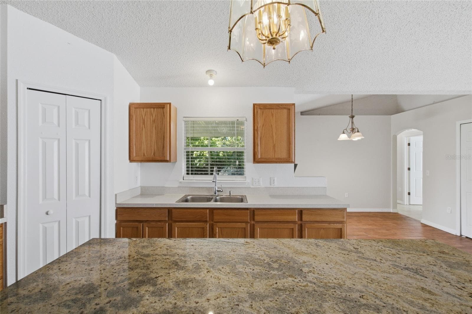 Single Family Residence at 760 PALAISEAU CT, KISSIMMEE, photo 10 of 44