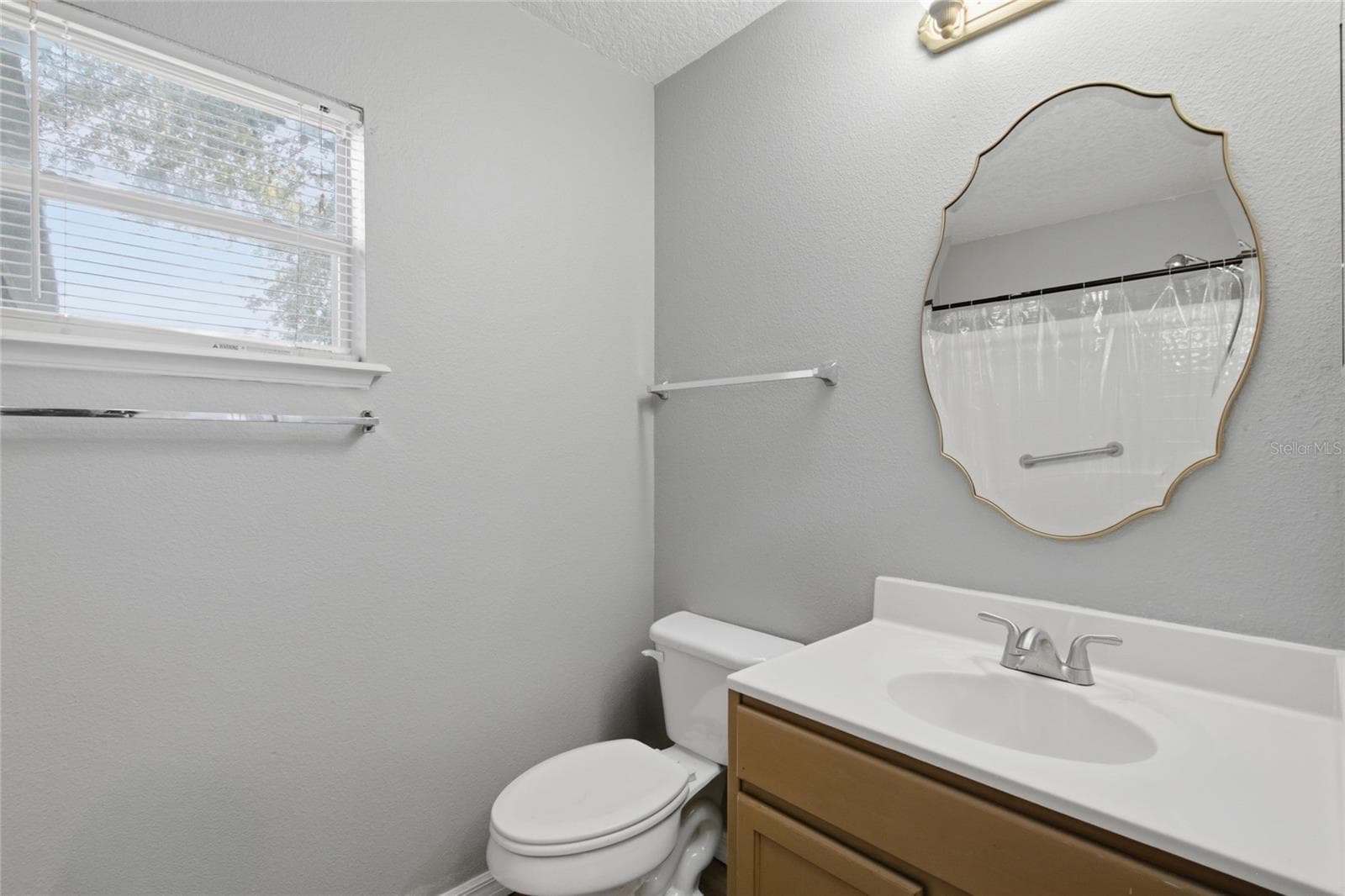 Single Family Residence at 760 PALAISEAU CT, KISSIMMEE, photo 32 of 44