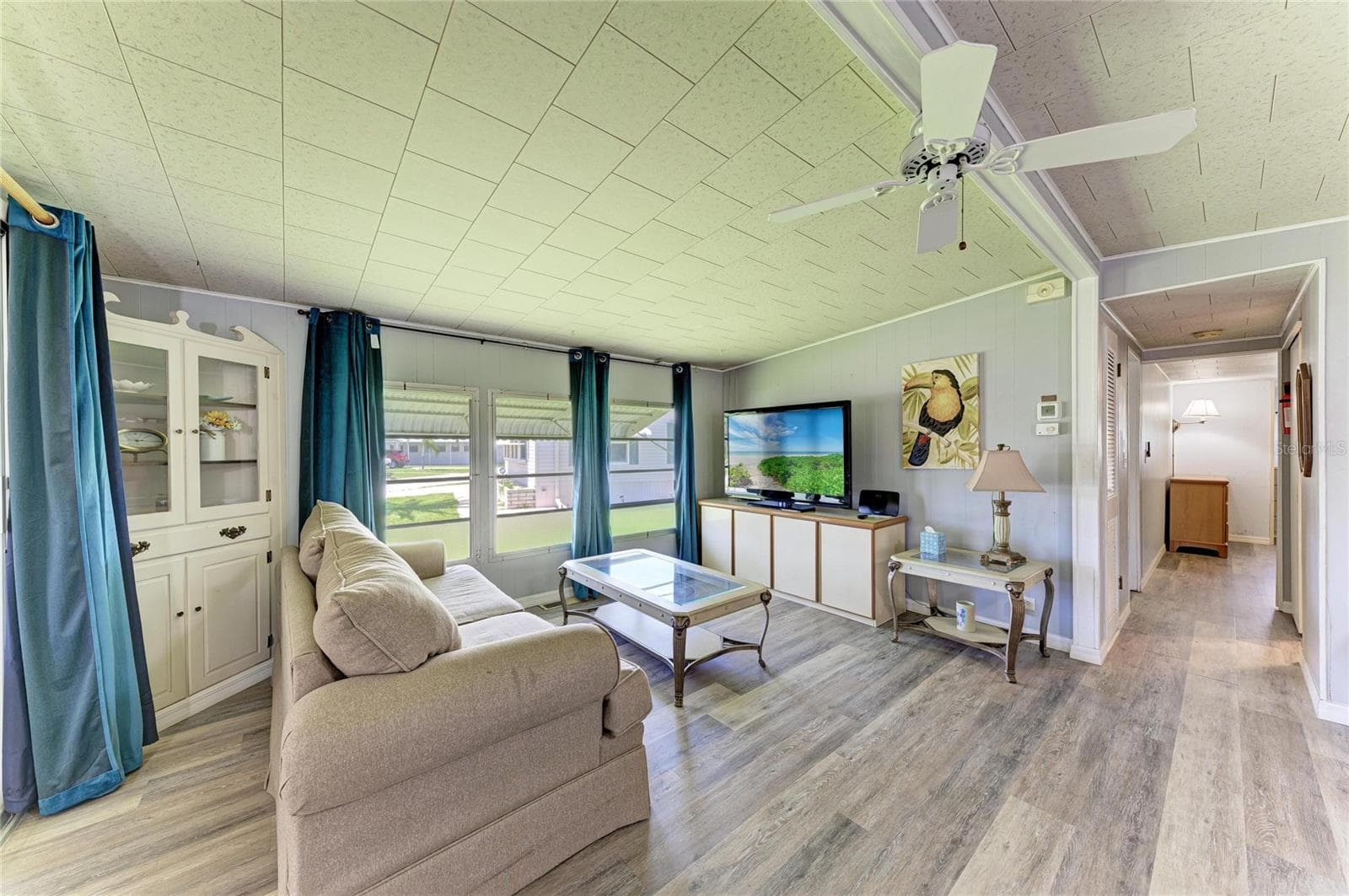 Mobile Home at 4924 OAKLAND HILLS AVE, SARASOTA, photo 9 of 85