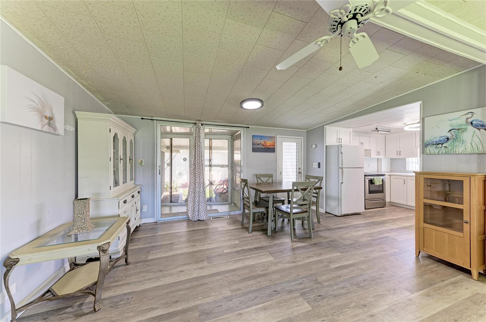 Mobile Home at 4924 OAKLAND HILLS AVE, SARASOTA, photo 13 of 85