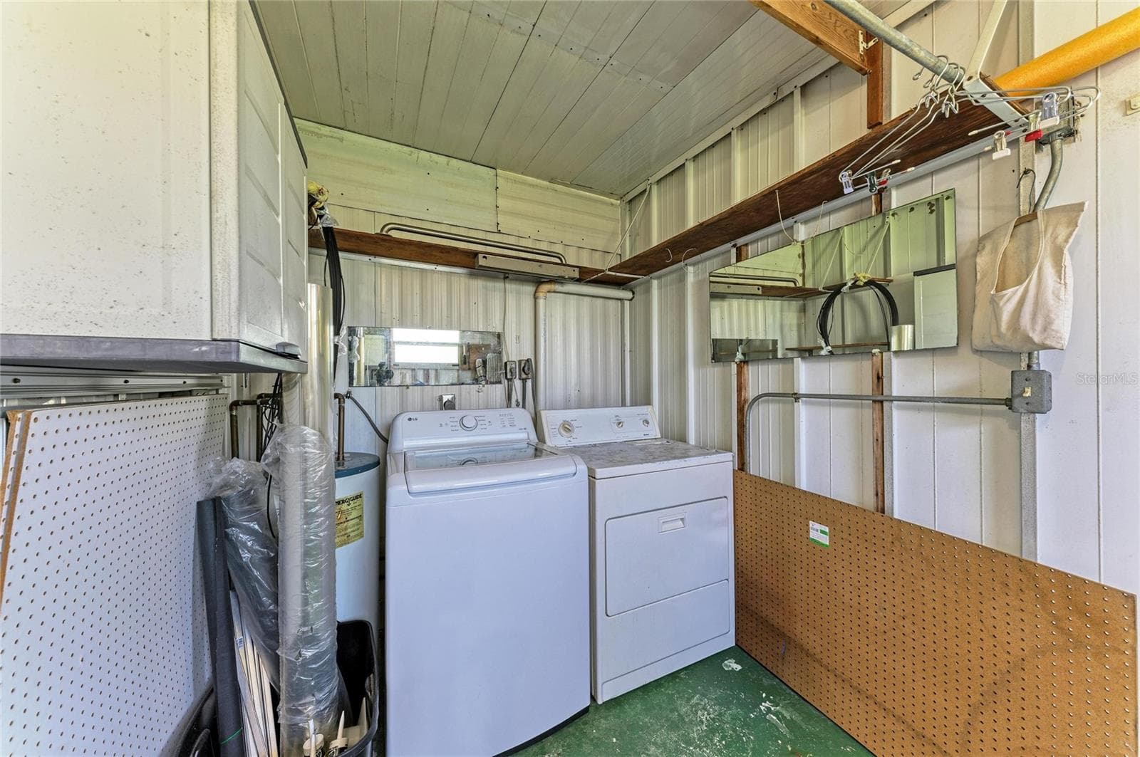 Mobile Home at 4924 OAKLAND HILLS AVE, SARASOTA, photo 36 of 85