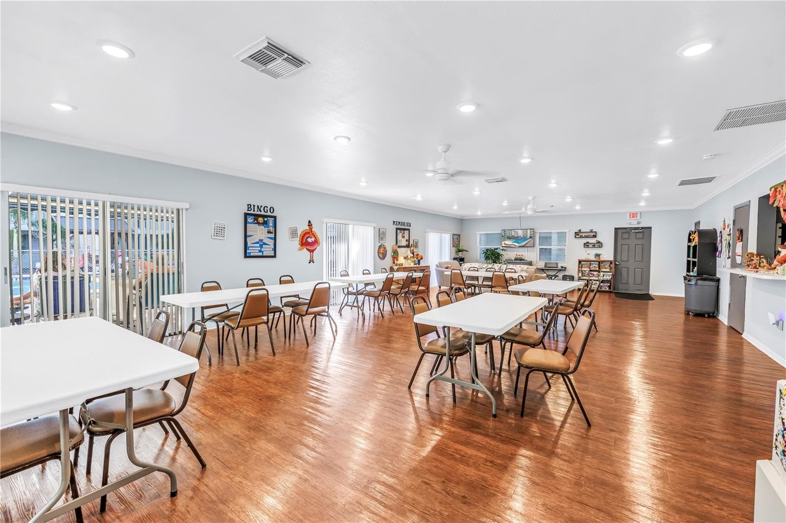 Condominium at 801 83RD AVE N #214, ST PETERSBURG, photo 25 of 45