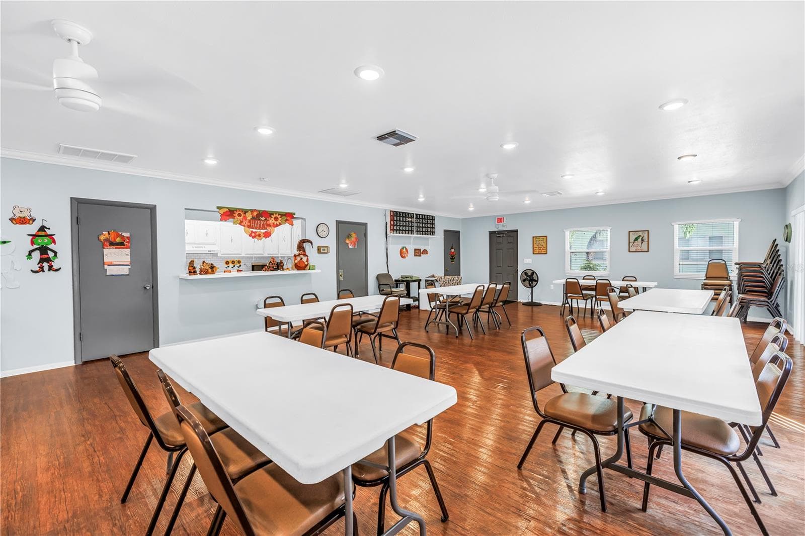 Condominium at 801 83RD AVE N #214, ST PETERSBURG, photo 28 of 45