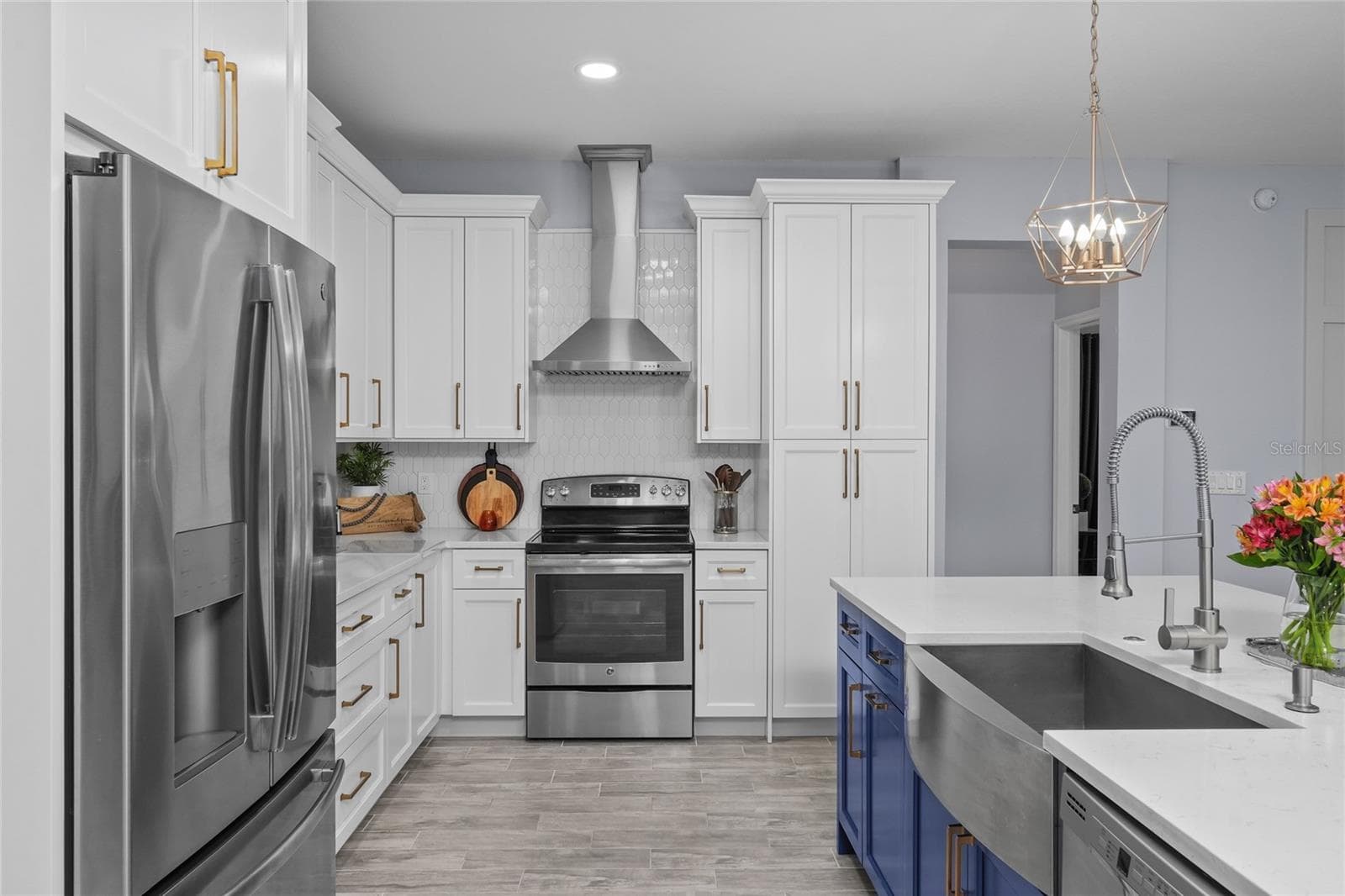 Single Family Residence at 15819 MUIRFIELD DR, ODESSA, photo 4 of 40