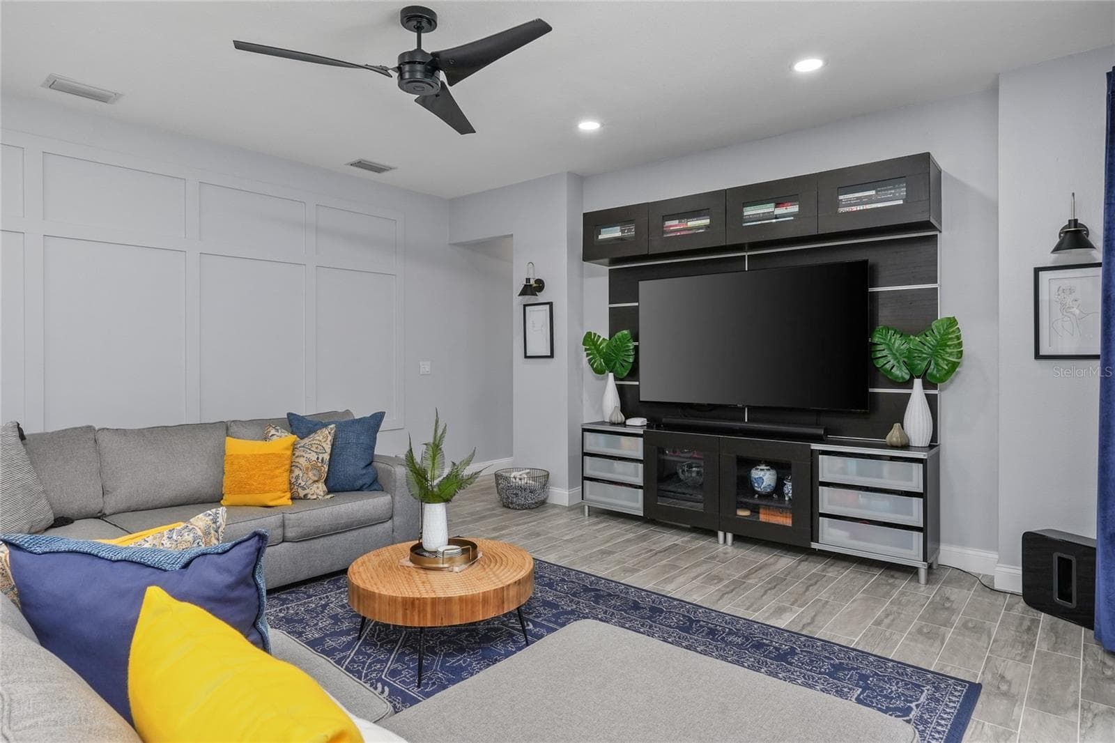 Single Family Residence at 15819 MUIRFIELD DR, ODESSA, photo 10 of 40