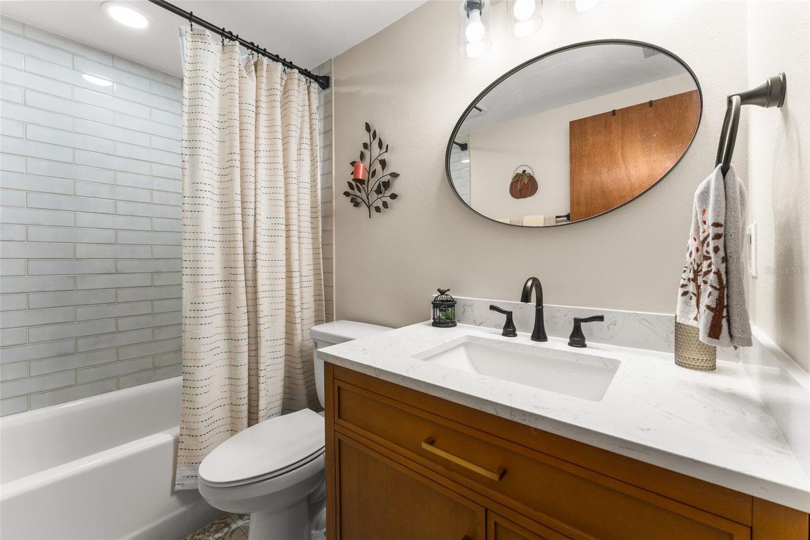 Single Family Residence at 15495 NW 185TH ST, WILLISTON, photo 13 of 46