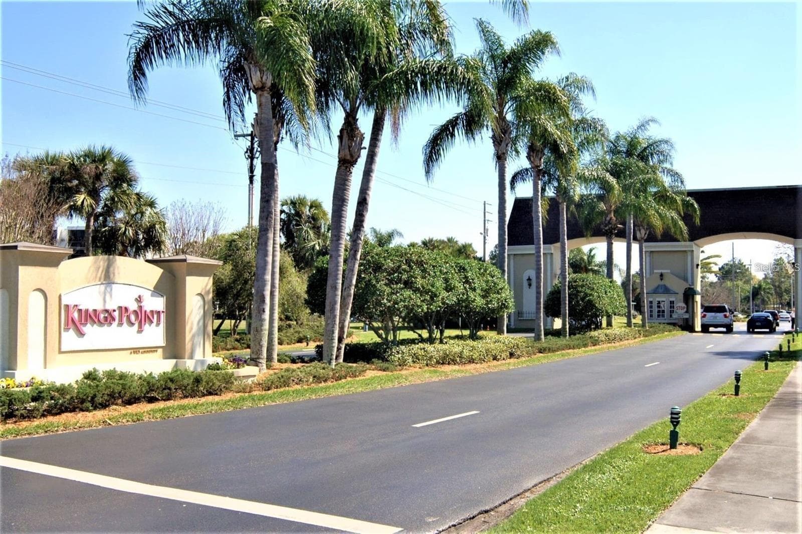Condominium at 2127 ACADIA GREENS DR #'N/A", SUN CITY CENTER, photo 25 of 41