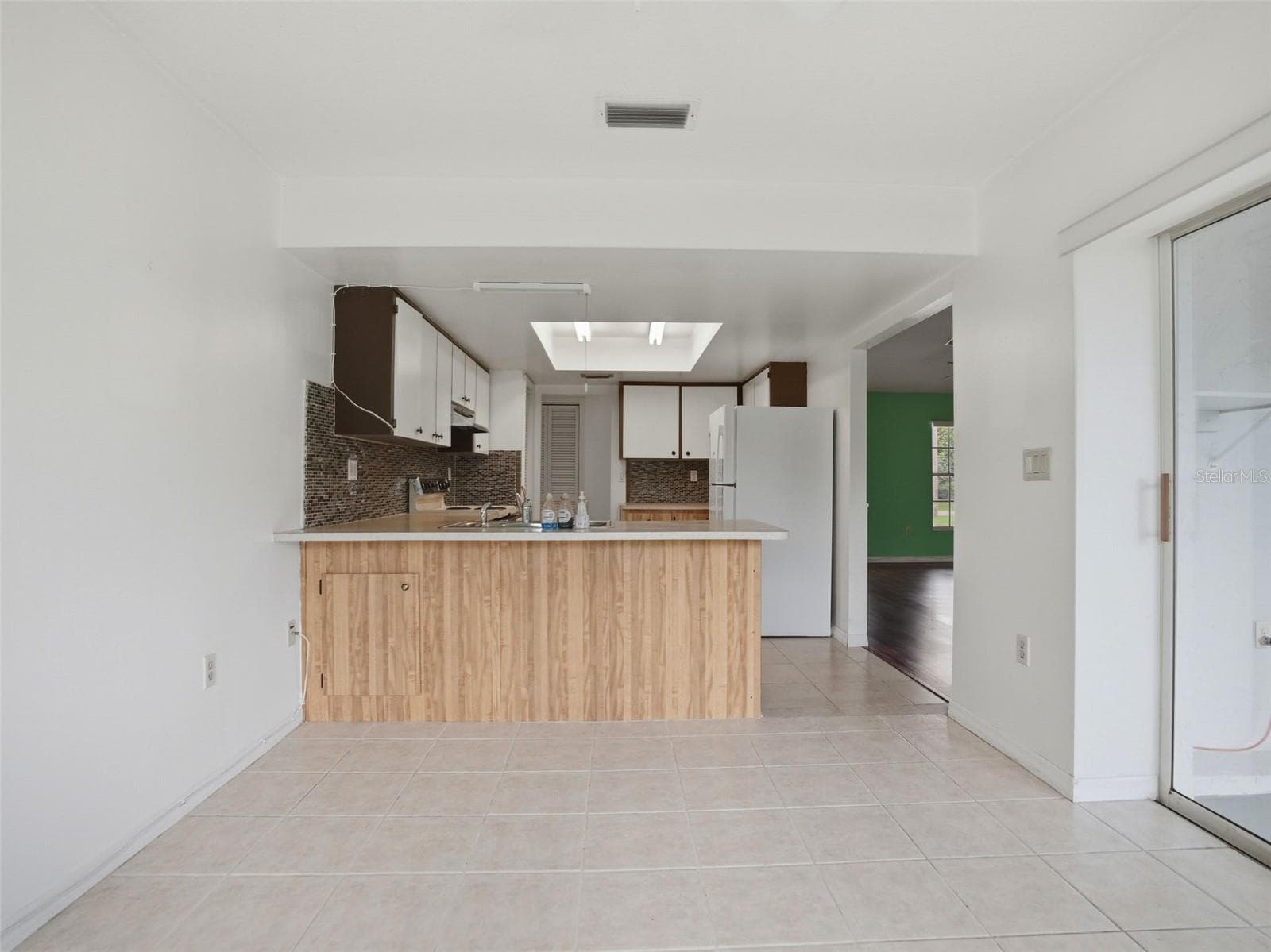Single Family Residence at 9624 HORIZON DR, SPRING HILL, photo 15 of 33