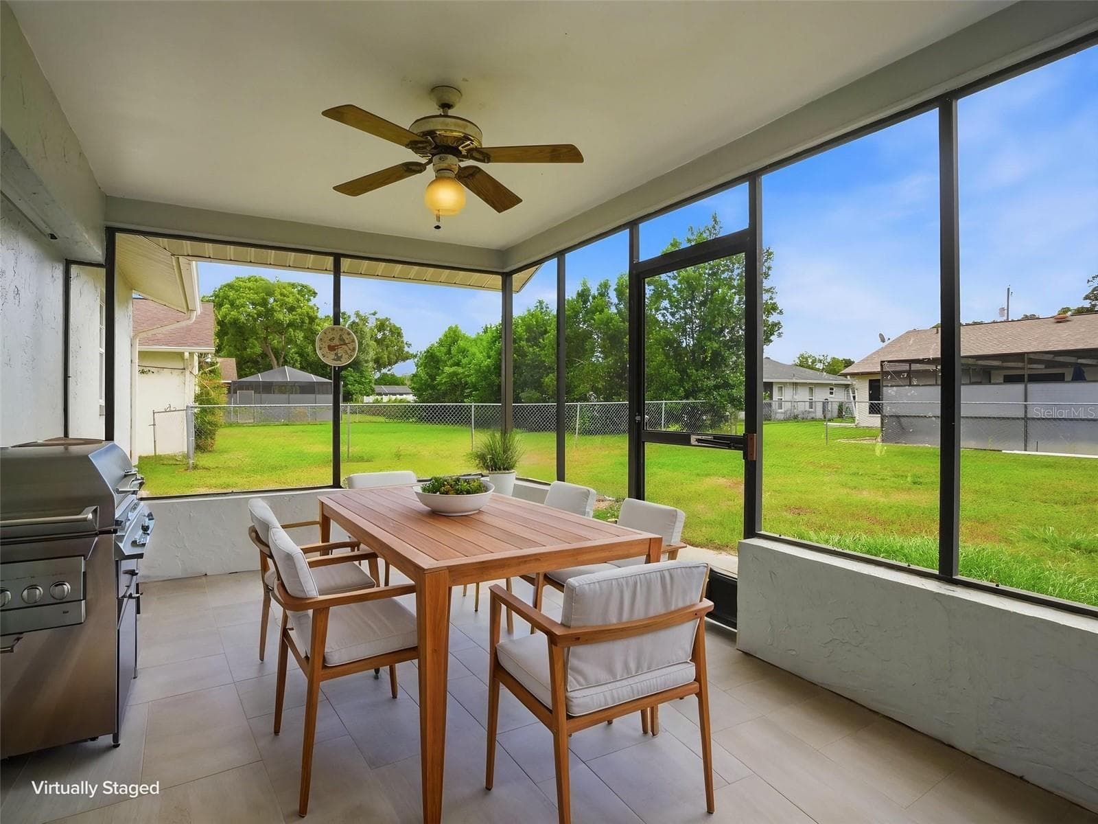 Single Family Residence at 9624 HORIZON DR, SPRING HILL, photo 27 of 33