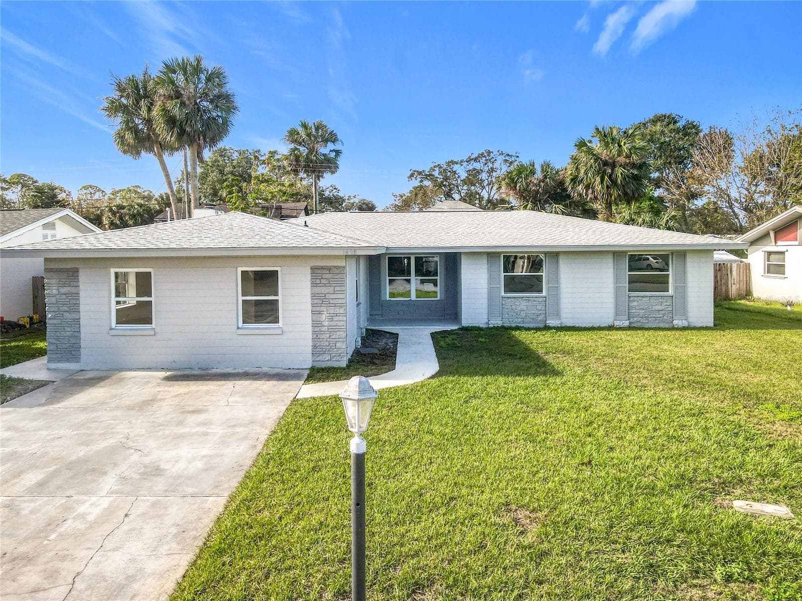 Single Family Residence at 1428 MARGINA AVE, DAYTONA BEACH, photo 3 of 35