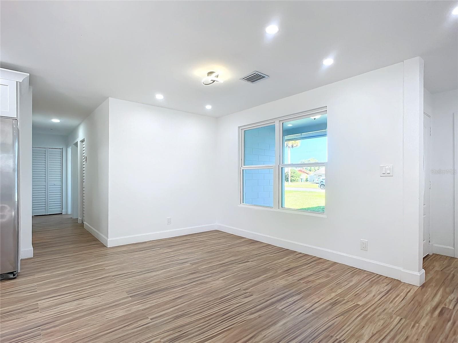 Single Family Residence at 1428 MARGINA AVE, DAYTONA BEACH, photo 7 of 35