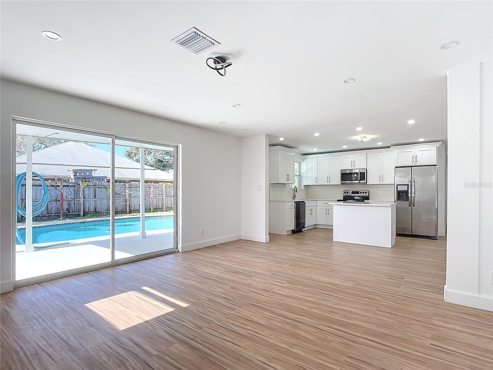 Single Family Residence at 1428 MARGINA AVE, DAYTONA BEACH, photo 16 of 35