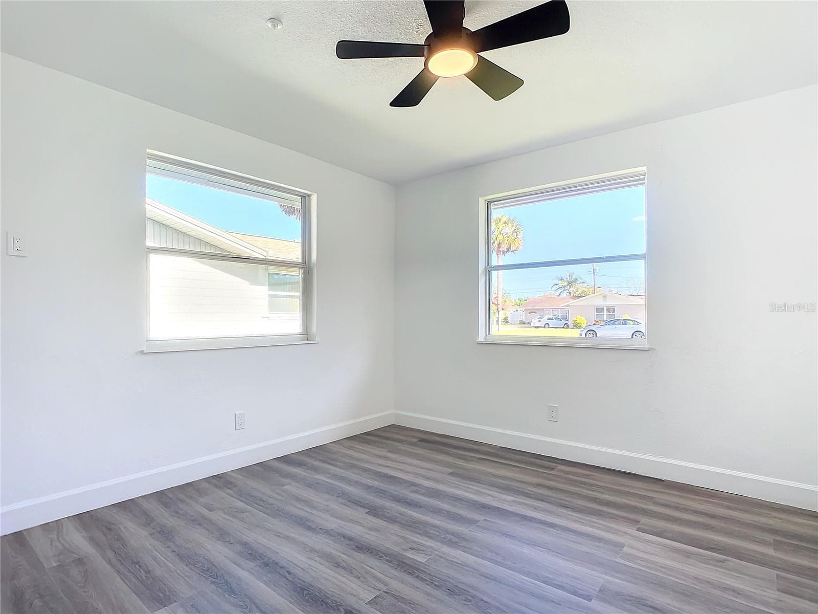 Single Family Residence at 1428 MARGINA AVE, DAYTONA BEACH, photo 17 of 35