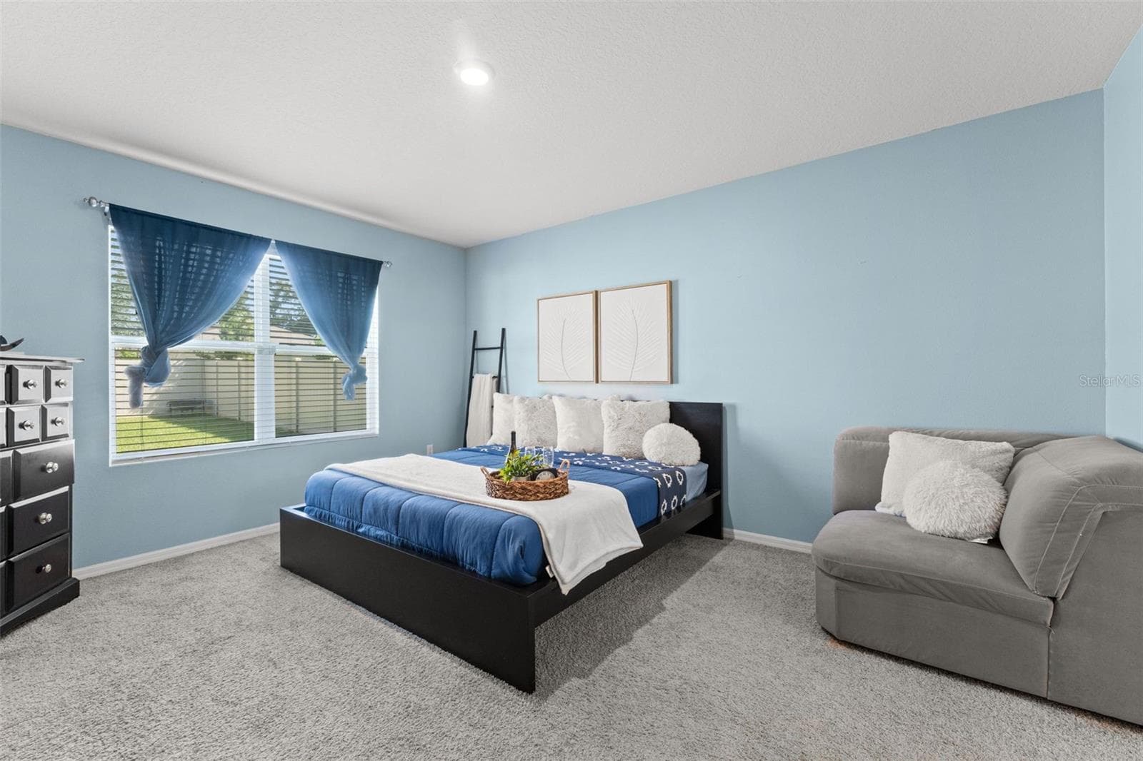 Single Family Residence at 3725 HOLLY GROVE LN, MOUNT DORA, photo 11 of 33