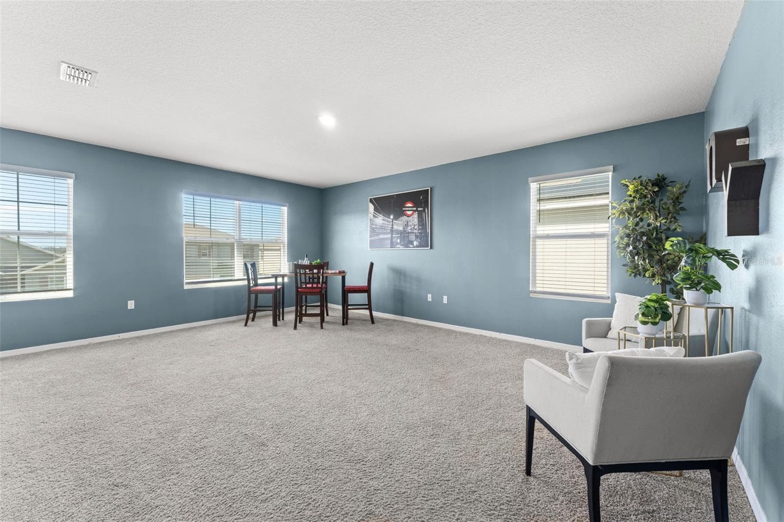 Single Family Residence at 3725 HOLLY GROVE LN, MOUNT DORA, photo 17 of 33