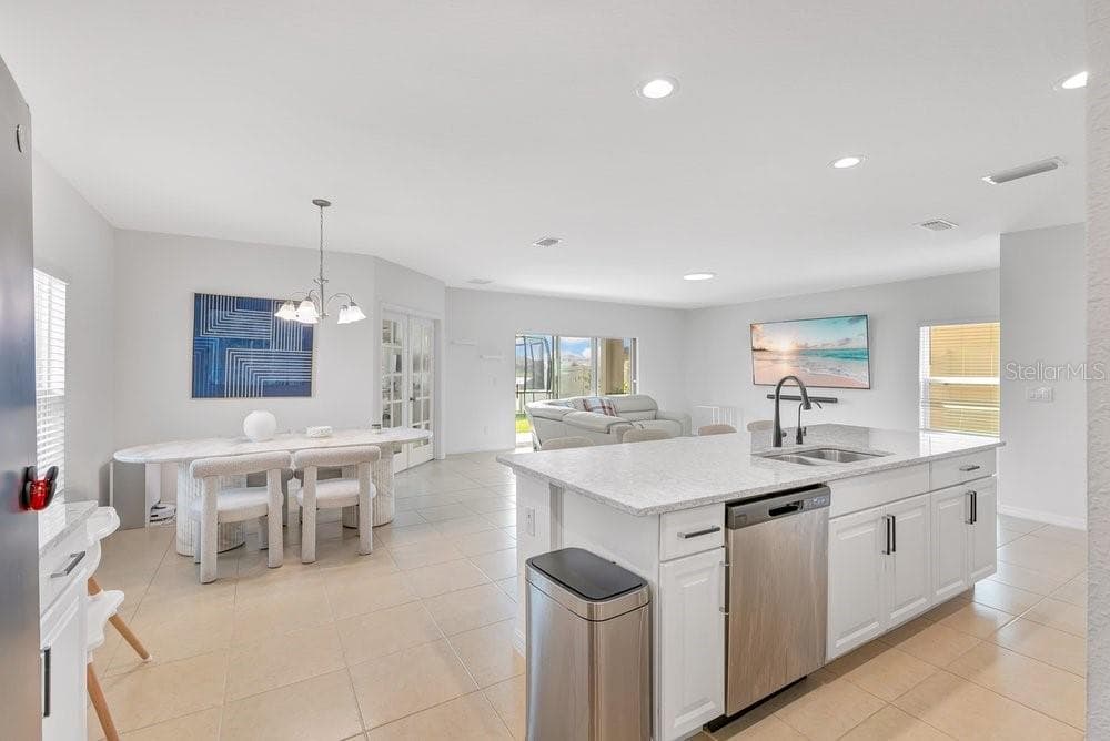 Single Family Residence at 5244 ROYAL POINT AVE, KISSIMMEE, photo 11 of 33